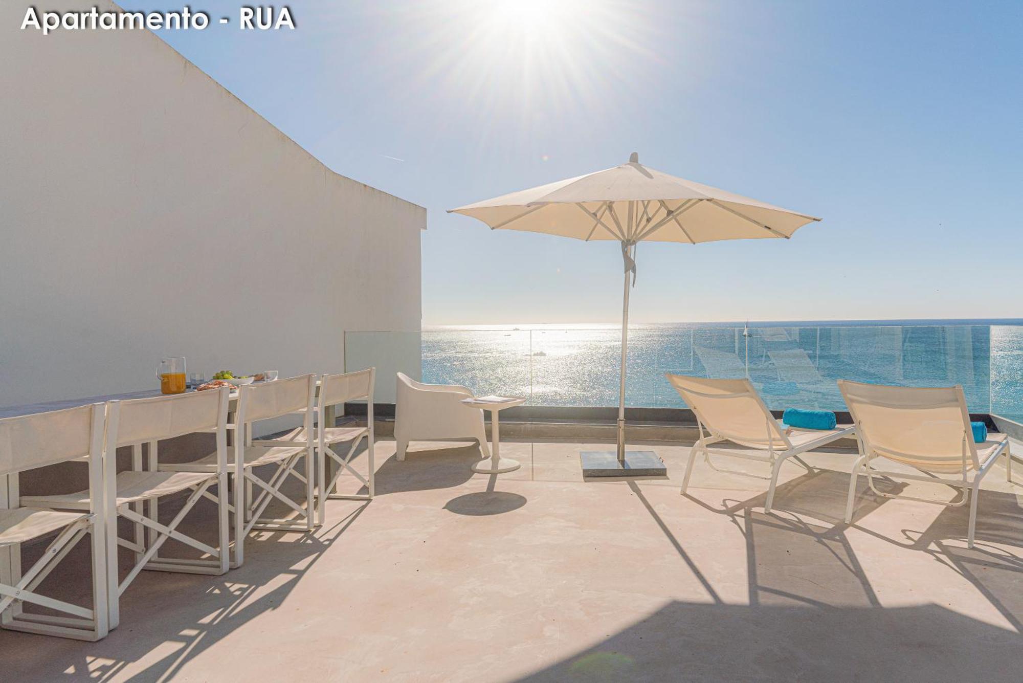 Season Apartments Sesimbra Esterno foto