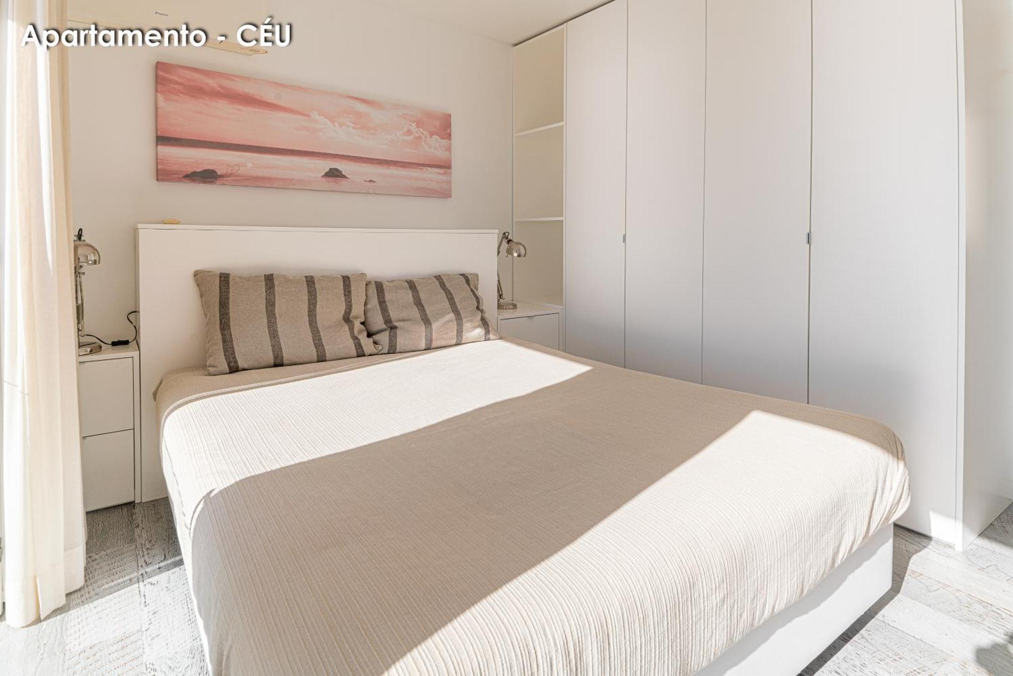 Season Apartments Sesimbra Esterno foto