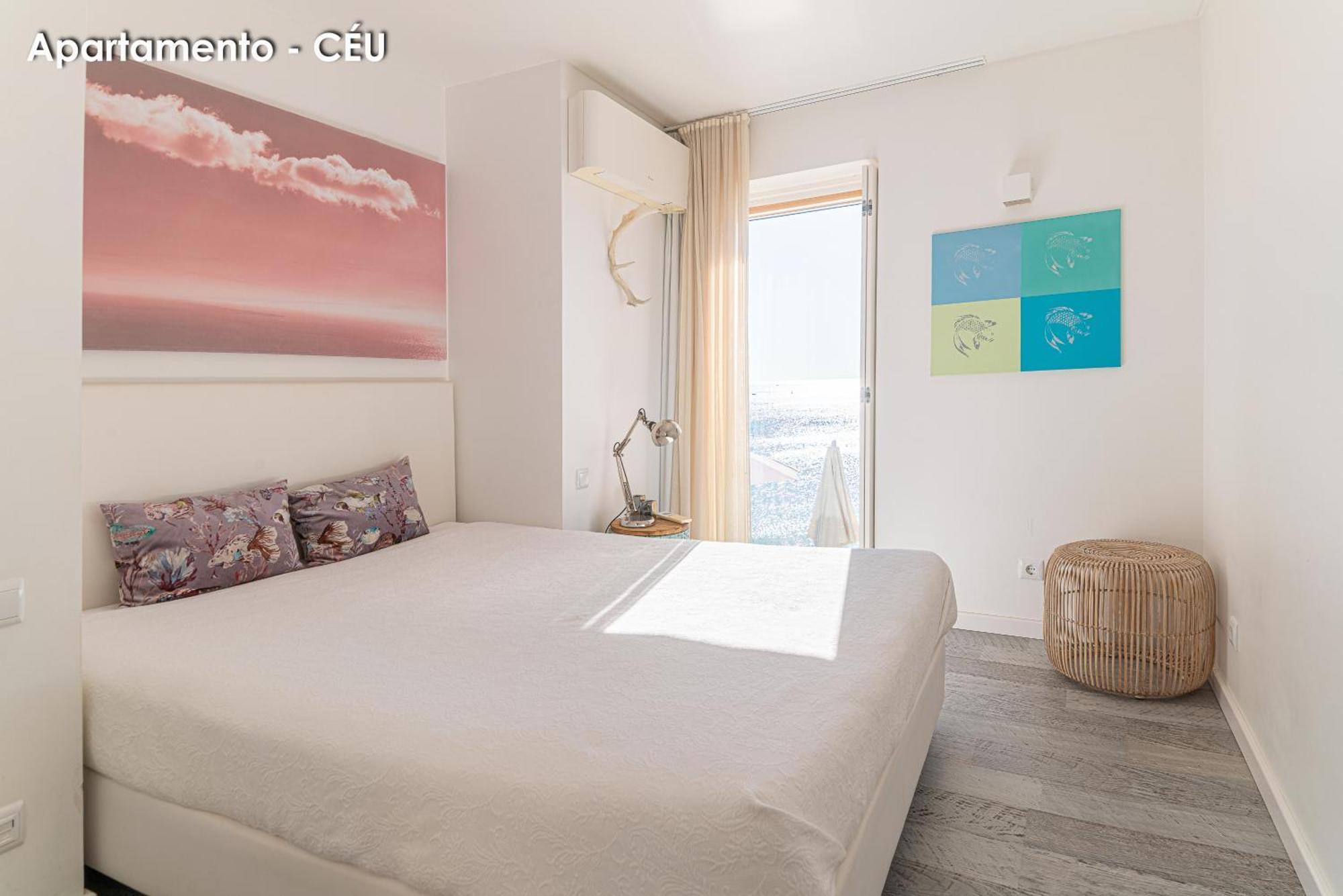Season Apartments Sesimbra Esterno foto