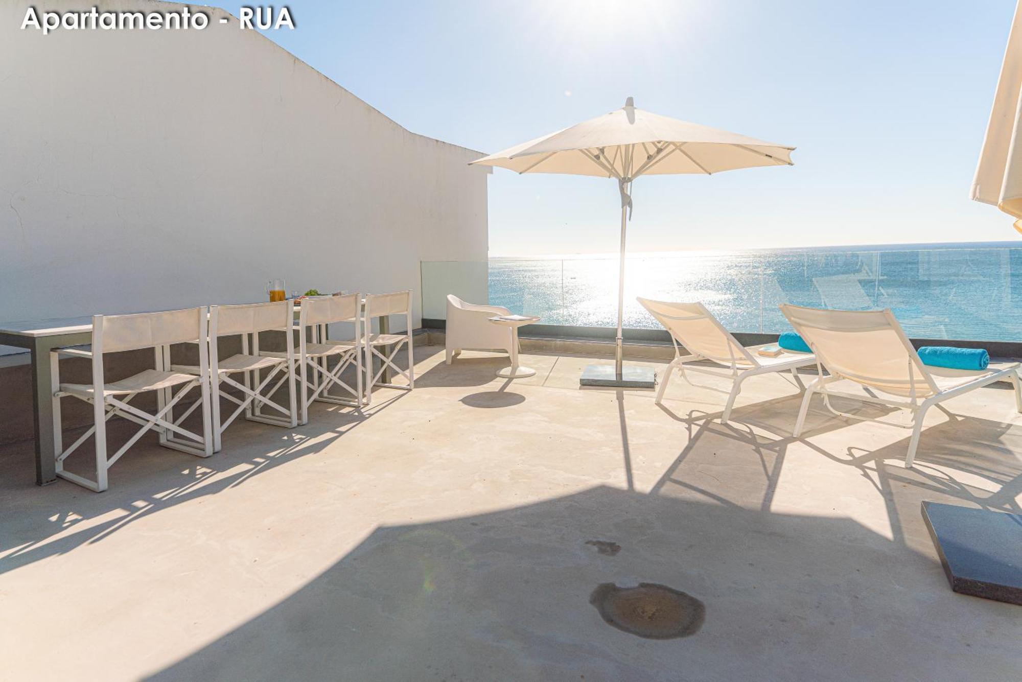 Season Apartments Sesimbra Esterno foto