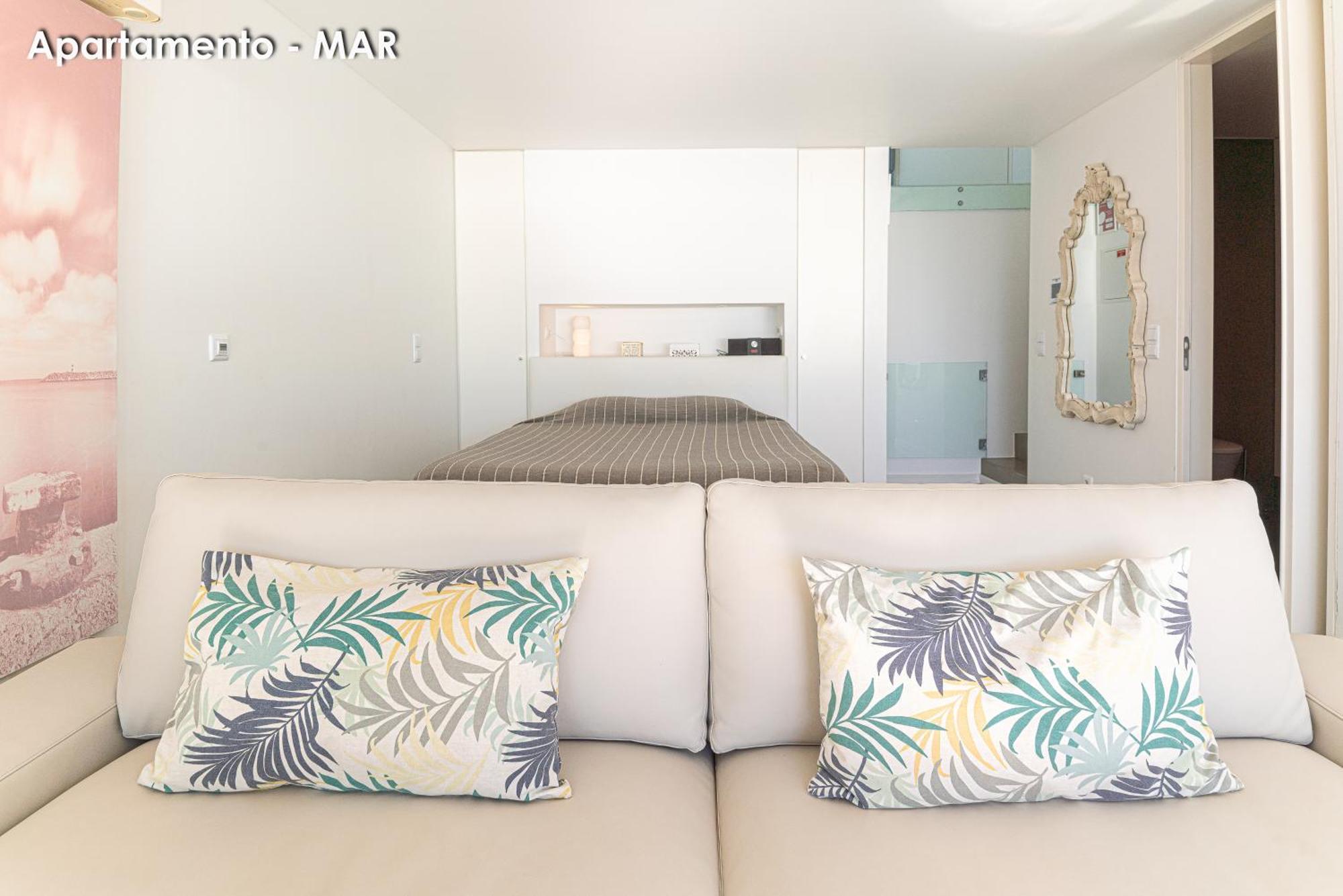 Season Apartments Sesimbra Esterno foto