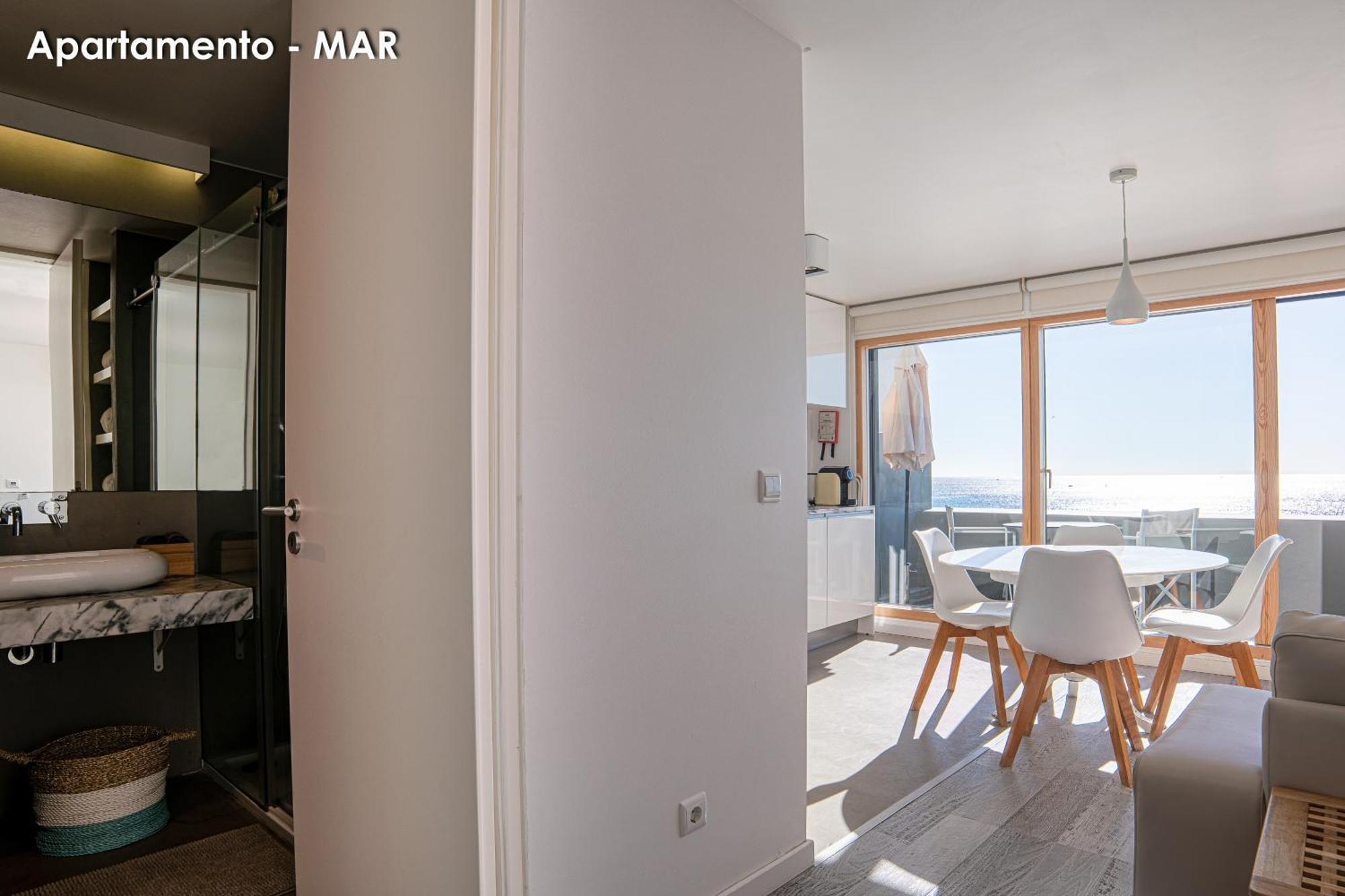 Season Apartments Sesimbra Esterno foto