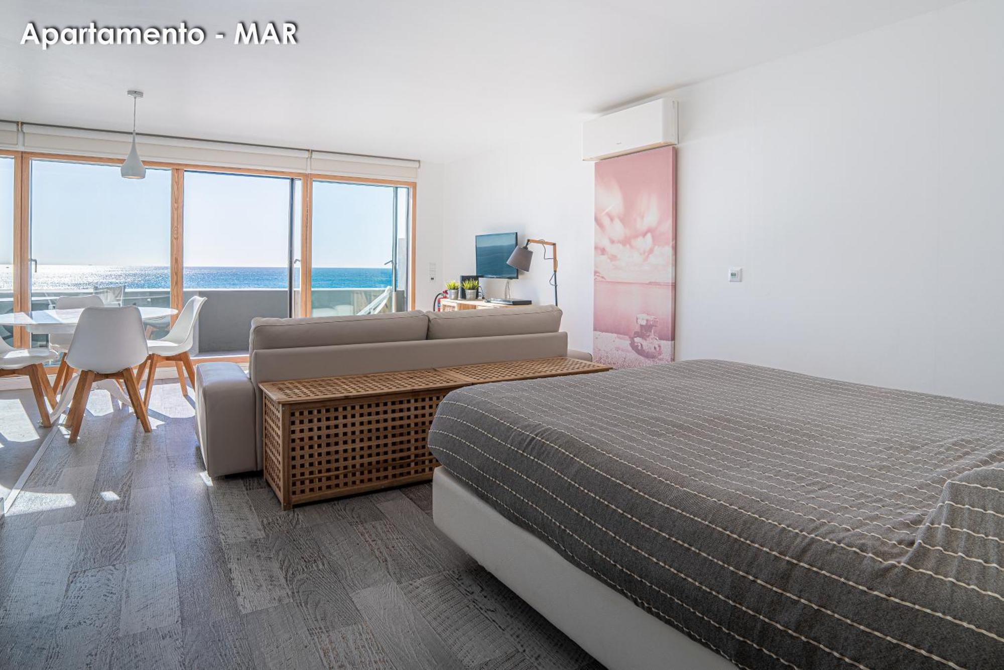 Season Apartments Sesimbra Esterno foto